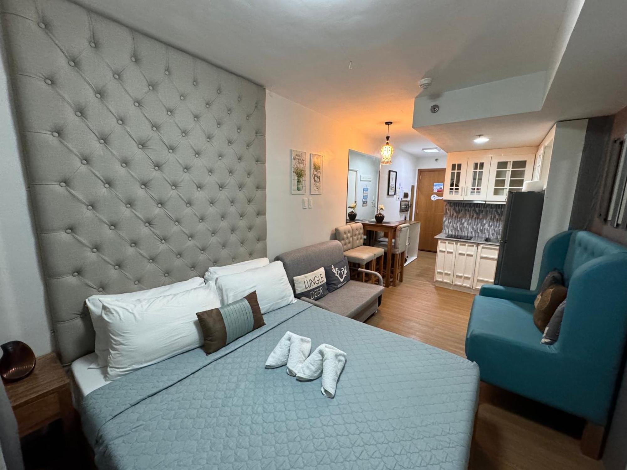 Cozyvilla At Pine Suites Tagaytay 2Br Or Studio With Free Parking 2Br In Basement Parking And Studio In Offsite Parking Tagaytay City Exterior foto